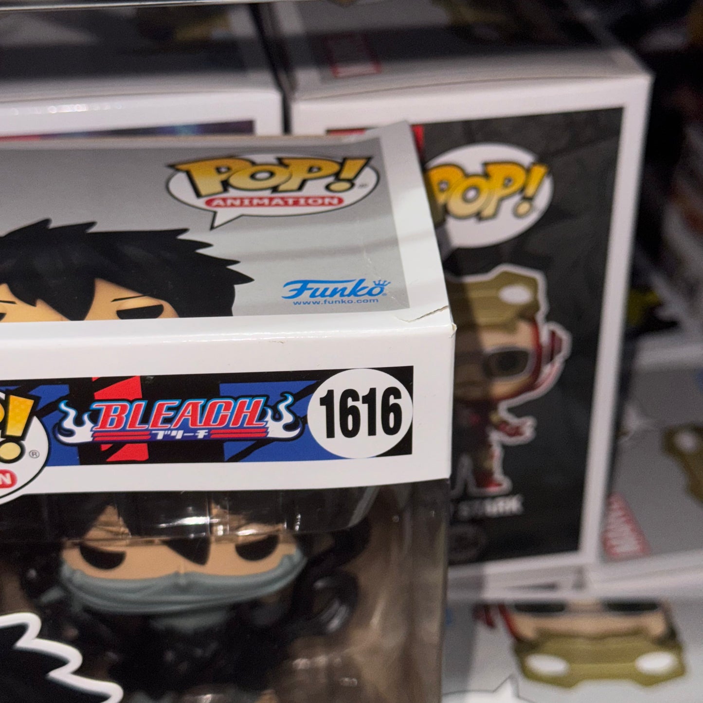 Bleach - Ichigo Kurosaki CR Exclusive (detalles pequeños en caja)