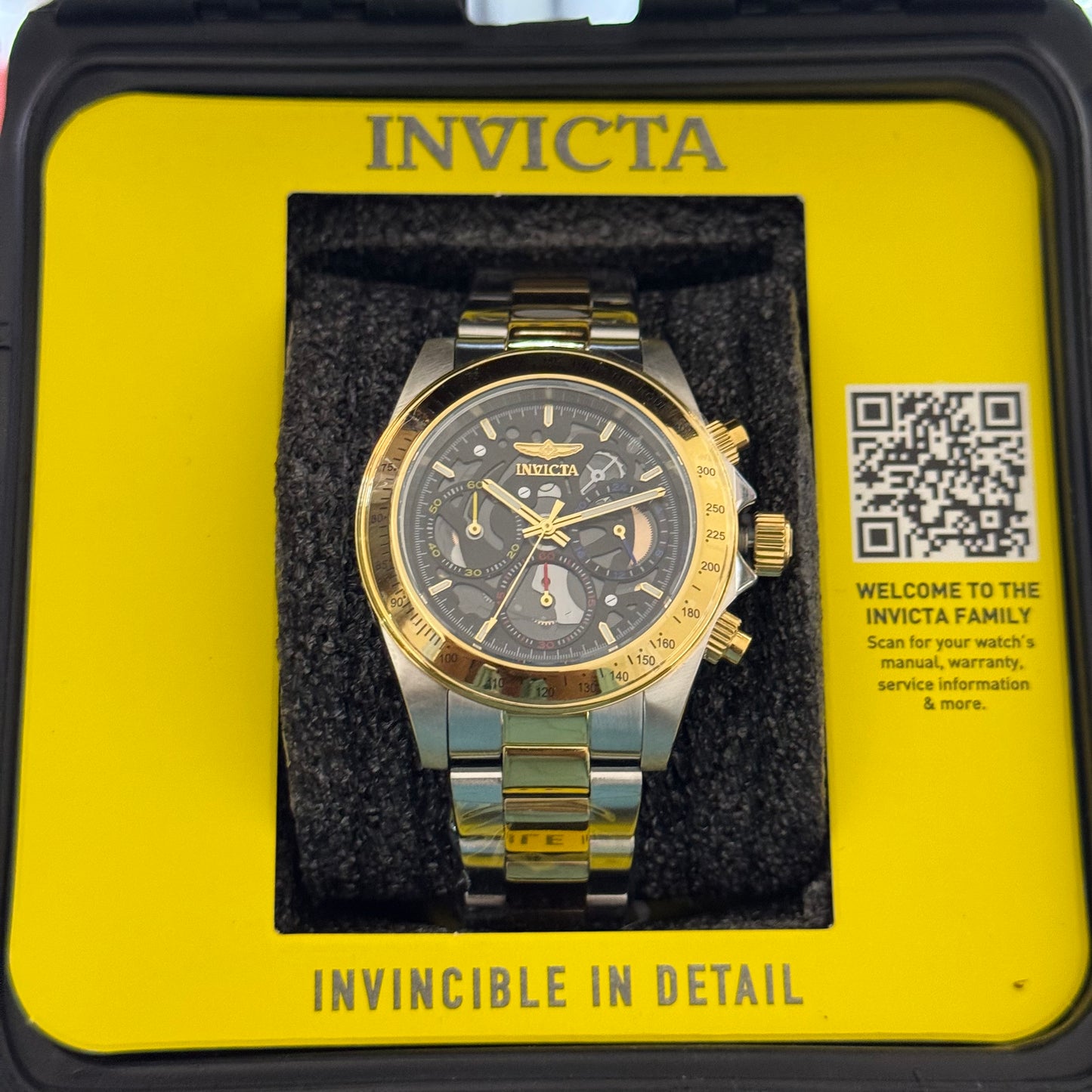 Invicta - Speedway Daytona Gold/Steel  LE 1000 units worldwide (#0182) 39.5mm (50275) (200m)